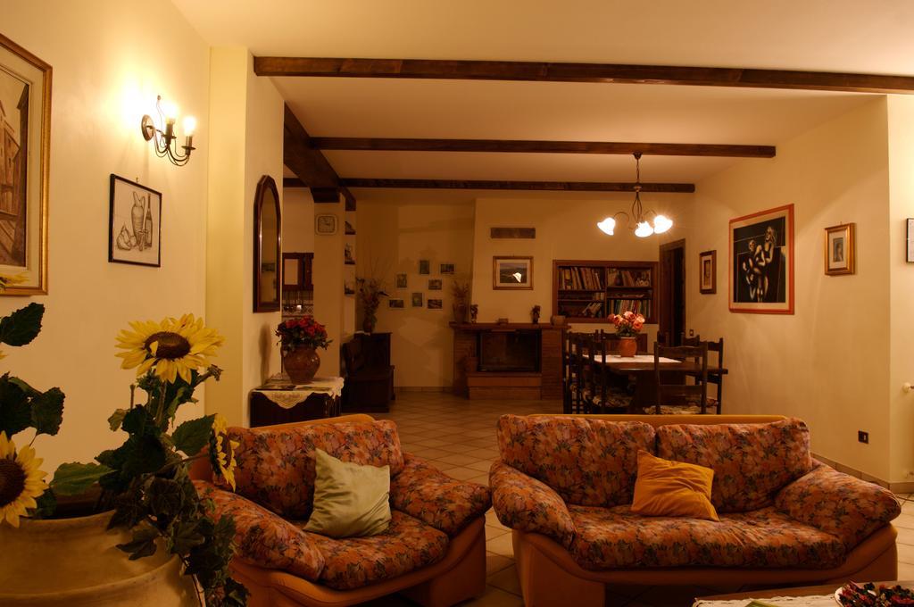 Bed and Breakfast La Colonna Montelanico Екстер'єр фото